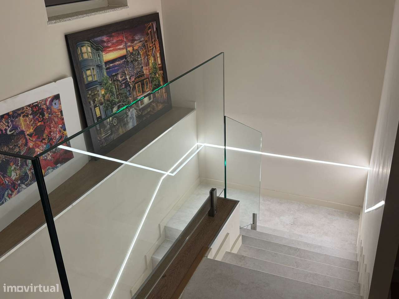 Moradia T3 individual Nova em Rebordões-18