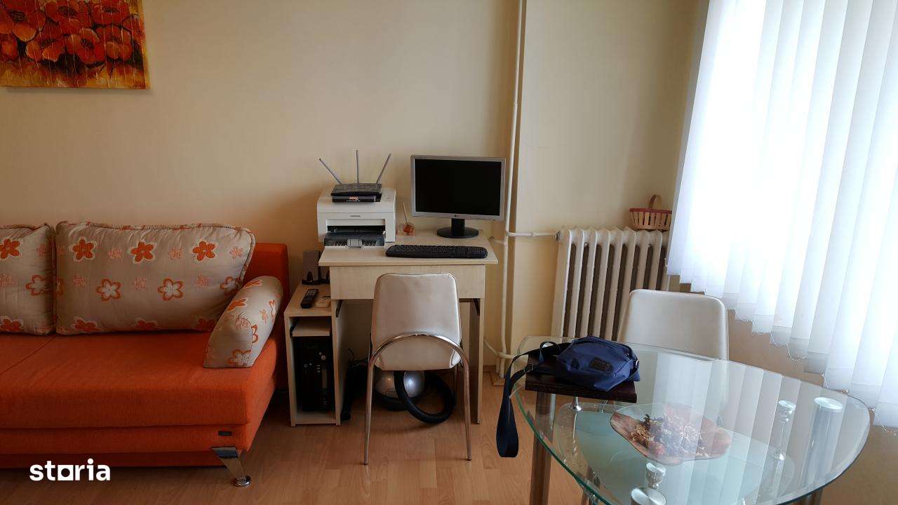 Garsoniera moderna,mobilata,utilata,cartier 1 Mai,zona Spital-Ciuperca - Imagine principală: 2/7