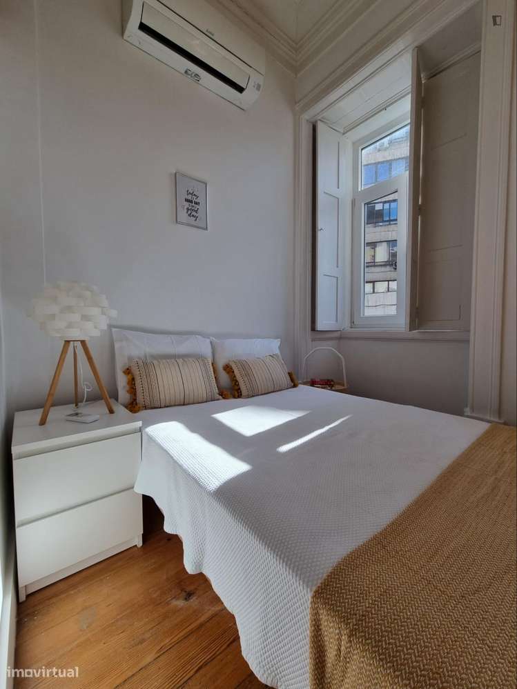 Apartamento com 3 quartos - localizado em Montes Claros Coimbra - Grande imagem: 4/7