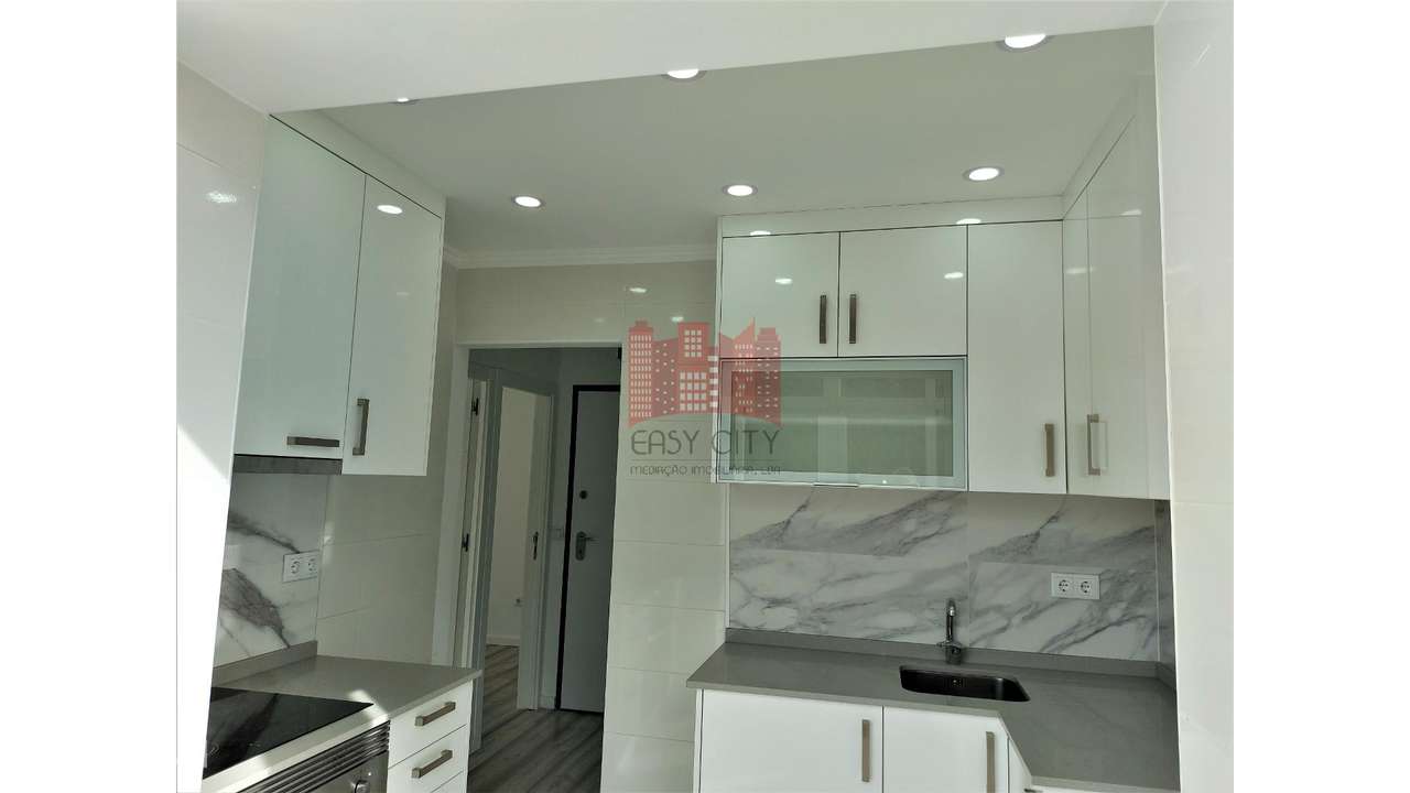 Apartamento T1 | 50 M2 | Remodelado - Grande imagem: 4/33