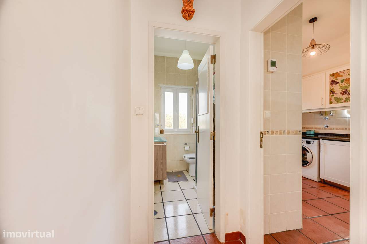 MORADIA T3 TRANSFORMADA EM T2 | GARAGEM | 221M2 | ARRUDA DOS VINHOS-25