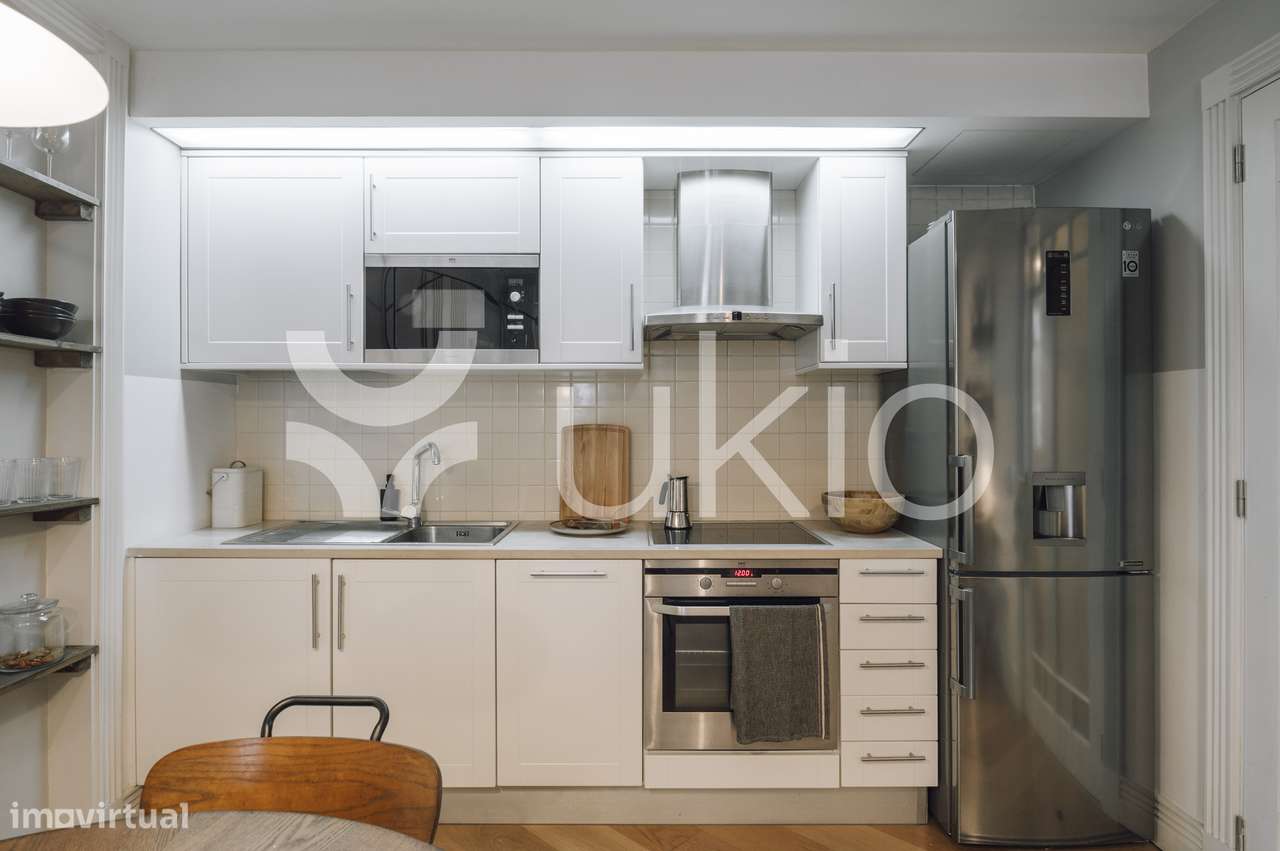 Apartamento T1 em São Sebastião da Pedreira - Grande imagem: 2/22