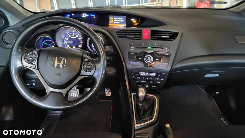 Honda Civic 1.8 i-VTEC Executive - 4