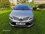 Toyota Avensis Combi 2.0 D-4D Comfort - 3