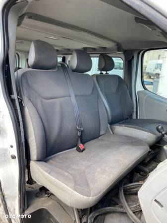 RENAULT Trafic Vivaro 06-14r 2,0DCI fotele kanapy - 1