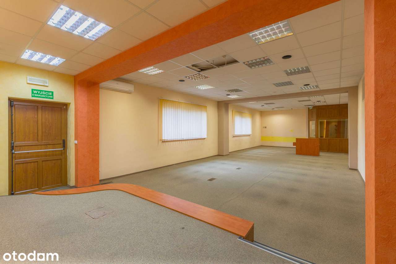 Lokal użytkowy o pow. 131 mkw.-5