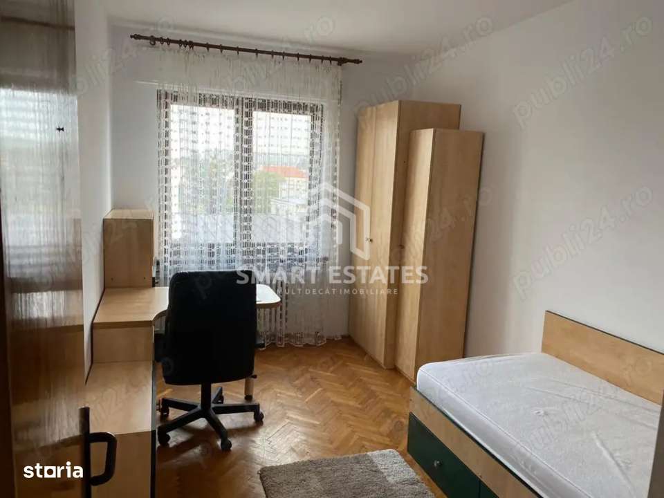 4 camere spatioase Vatra Luminoasa | boxa 11 mp | parcare in curte com-1