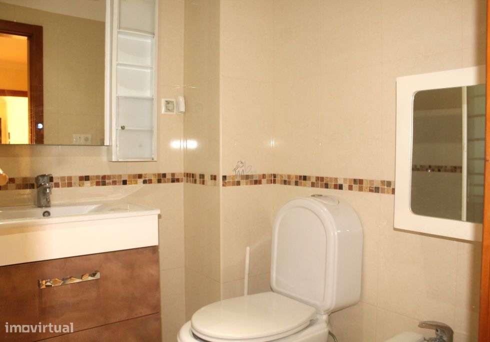 T2 com Terraço, Garagem e arrecadação-17