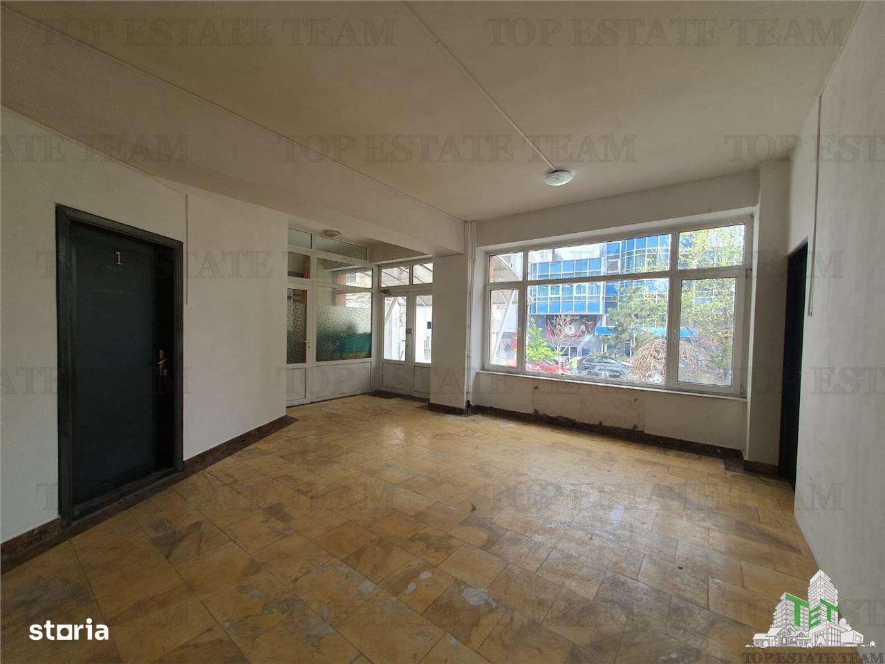 Spatiu Ultracentral 37 birouri in curs de apartamentare Constanta - Imagine principală: 5/20