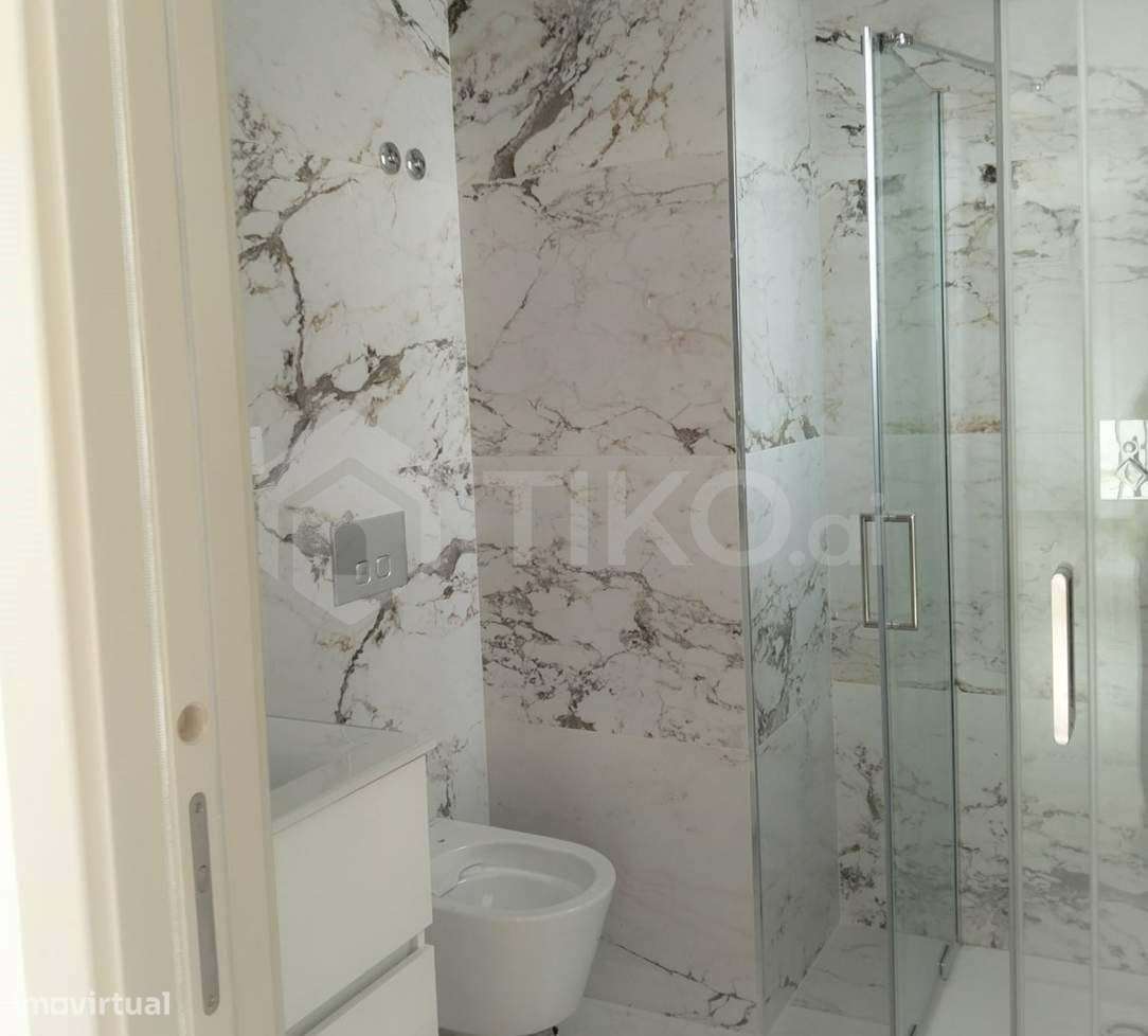 Apartamento T3 + 1 Duplex  à venda em Montijo, proximo às portas da ci-24