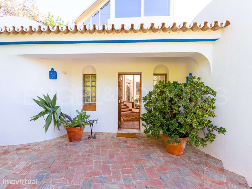 Villa com piscina e vista panorâmica em Santa Bárbara de Nexe - Grande imagem: 4/59