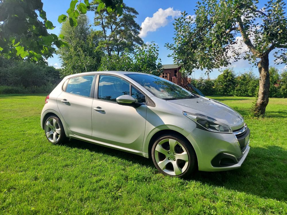 Peugeot 208 I (2012-2019) 1.2 PureTech Active 2016