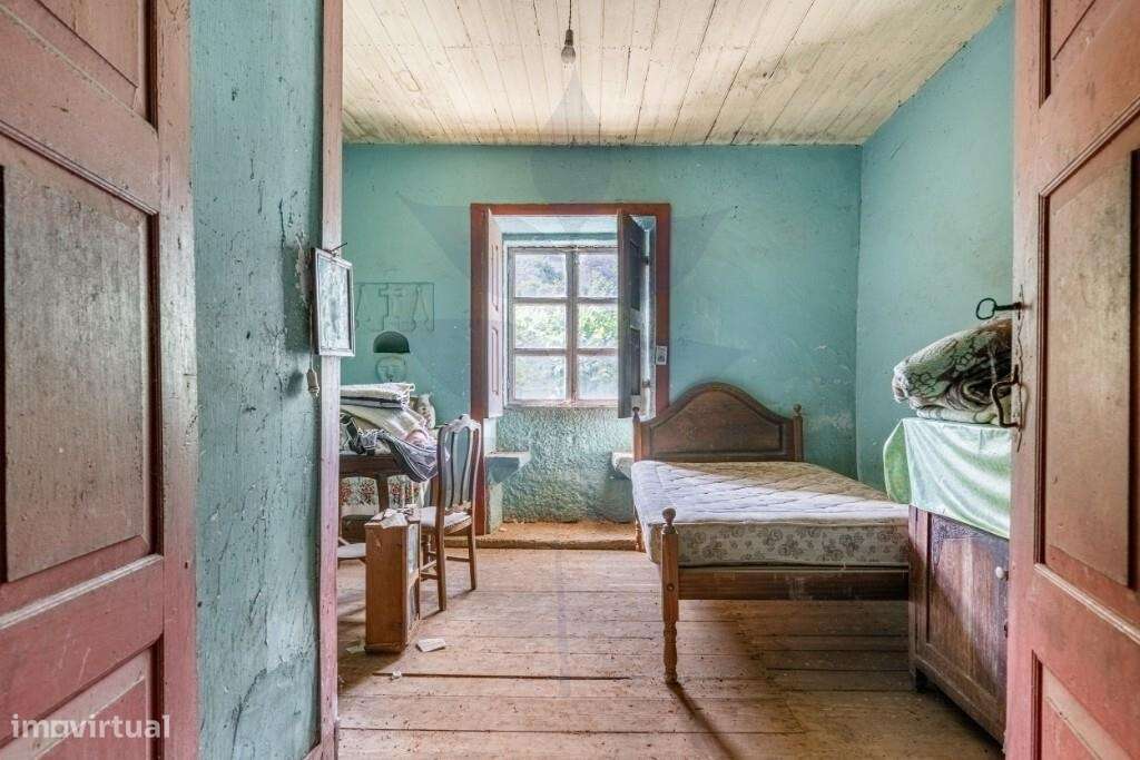 Casa Senhorial em Cunha, Braga – Excelente Oportunidade de Investiment-9