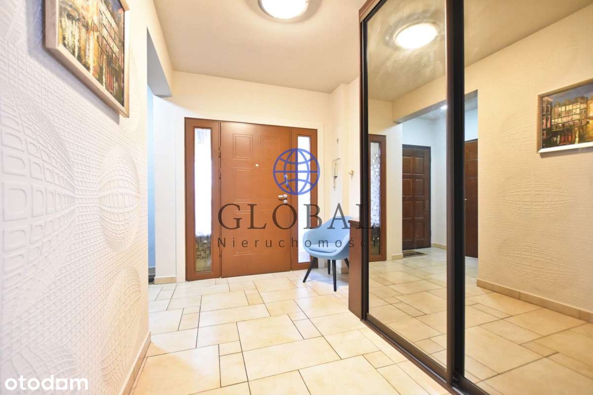 Dom 6 pokoi/1300 m2 działka-1