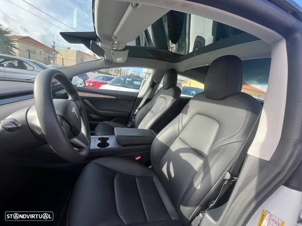 Tesla Model 3 Long-Range Dual Motor AWD - 12