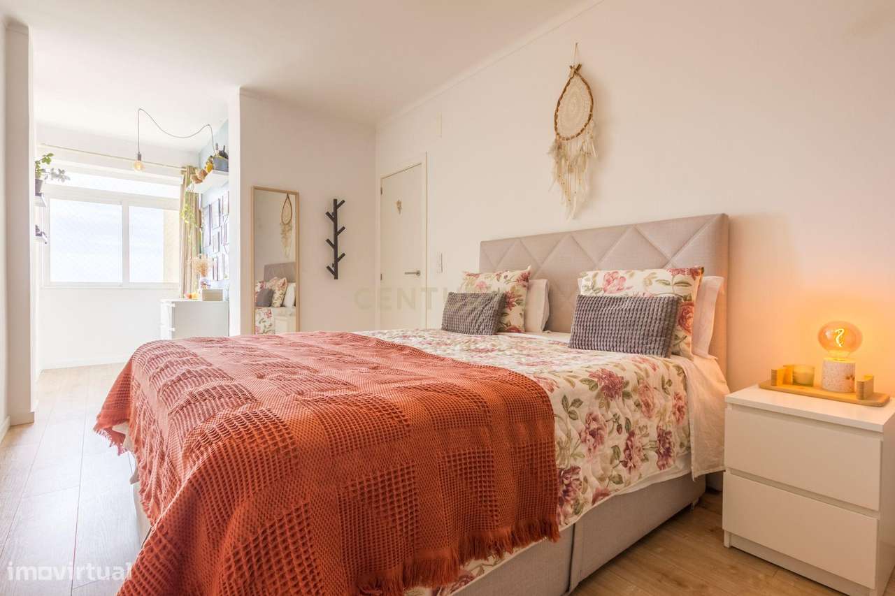 Apartamento T2 | Casquilhos - Barreiro-11