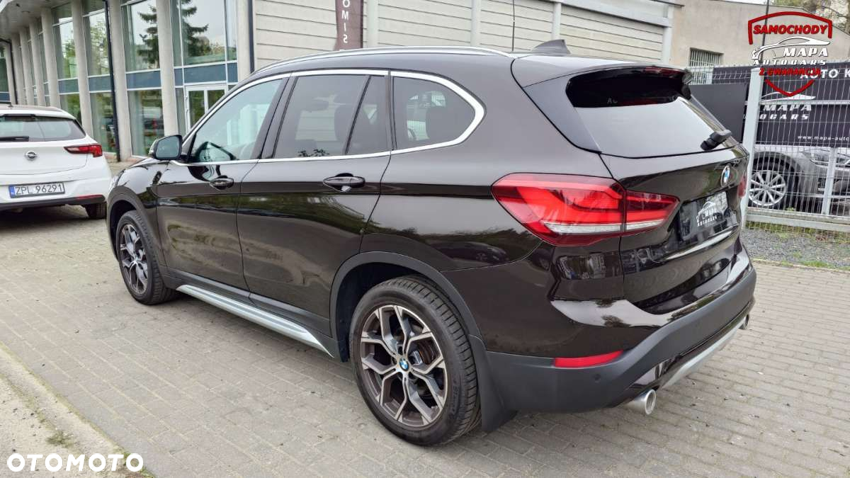 BMW X1 xDrive20d xLine - 4