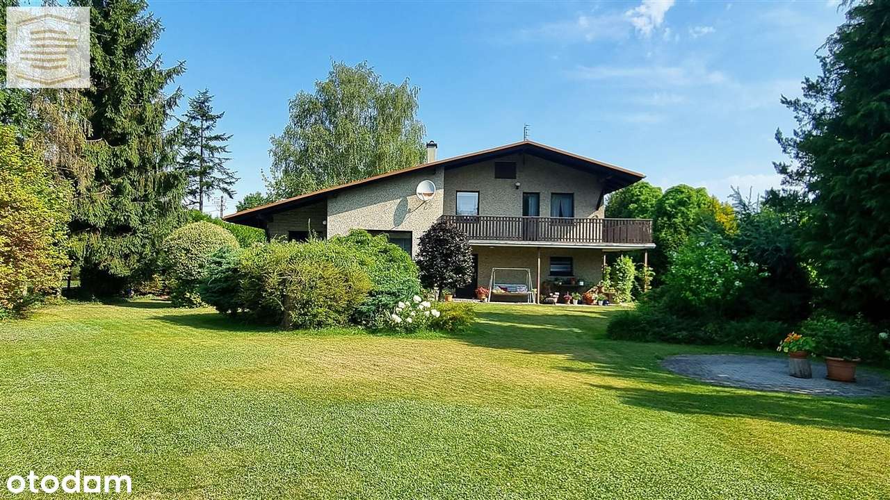 Dom wolnostojący na pięknej działce o pow. 2500 m2