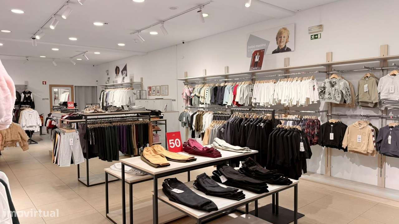 Trespasse de Loja de Roupas Infantis!-8