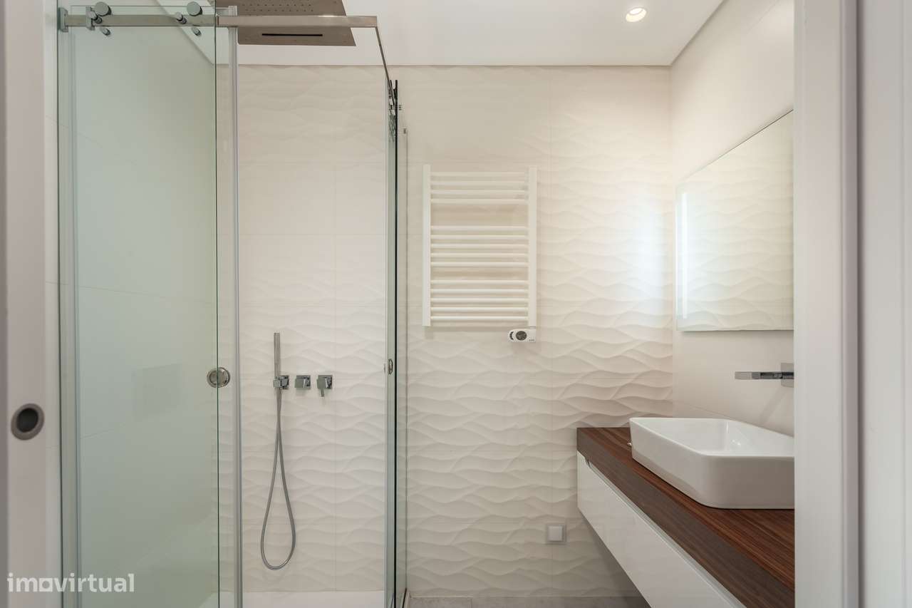 Moradia exclusiva na Herdade da Aroeira-43