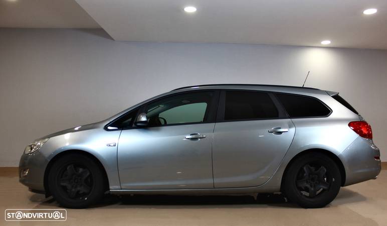 Opel Astra 2.0 CDTI DPF Edition - 2