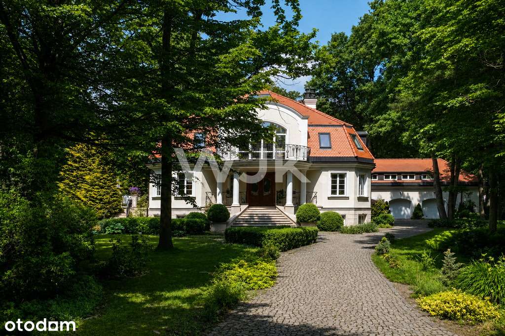 Rezydencja 840 m2 z działka 6000 m2 Milanówek.