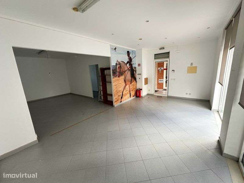 Loja 110m2 Pinhal Novo - Grande imagem: 4/12