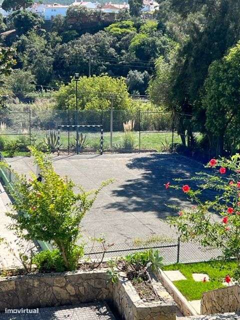 Excelente Moradia c/Piscina, Ringue desportivo, Garagem-45