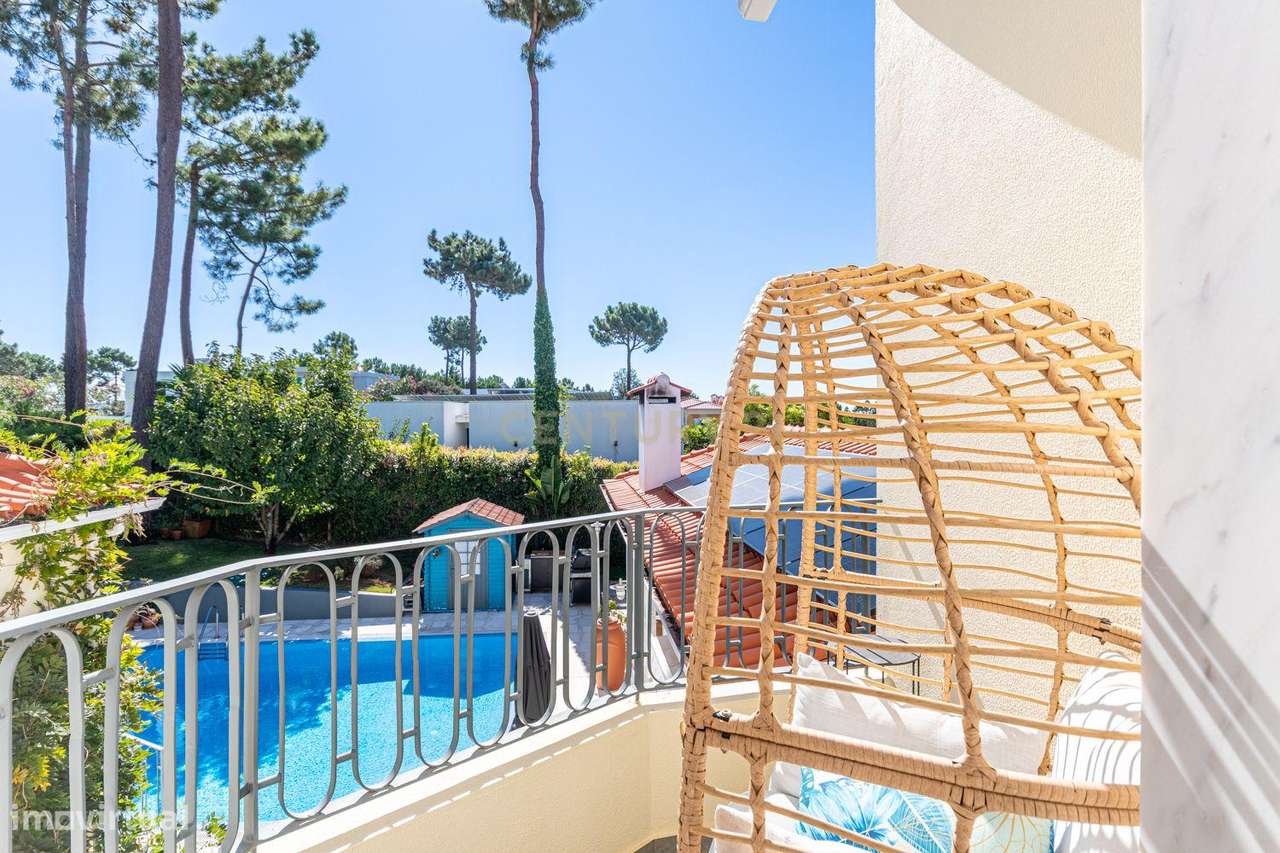 Charme Tradicional • Conforto Moderno • Energia Solar Inteligente (202-31