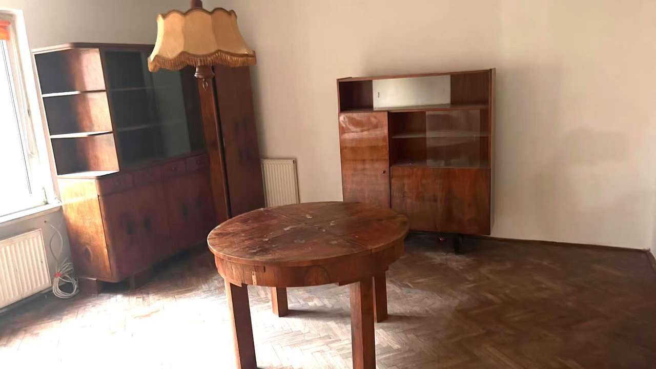 Mieszkanie do remontu w centrum Wołomina-6