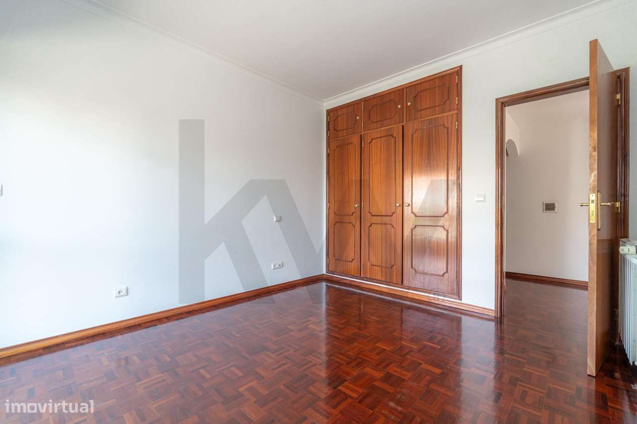 Apartamento T3 - Urbanização Nova Conimbriga-21