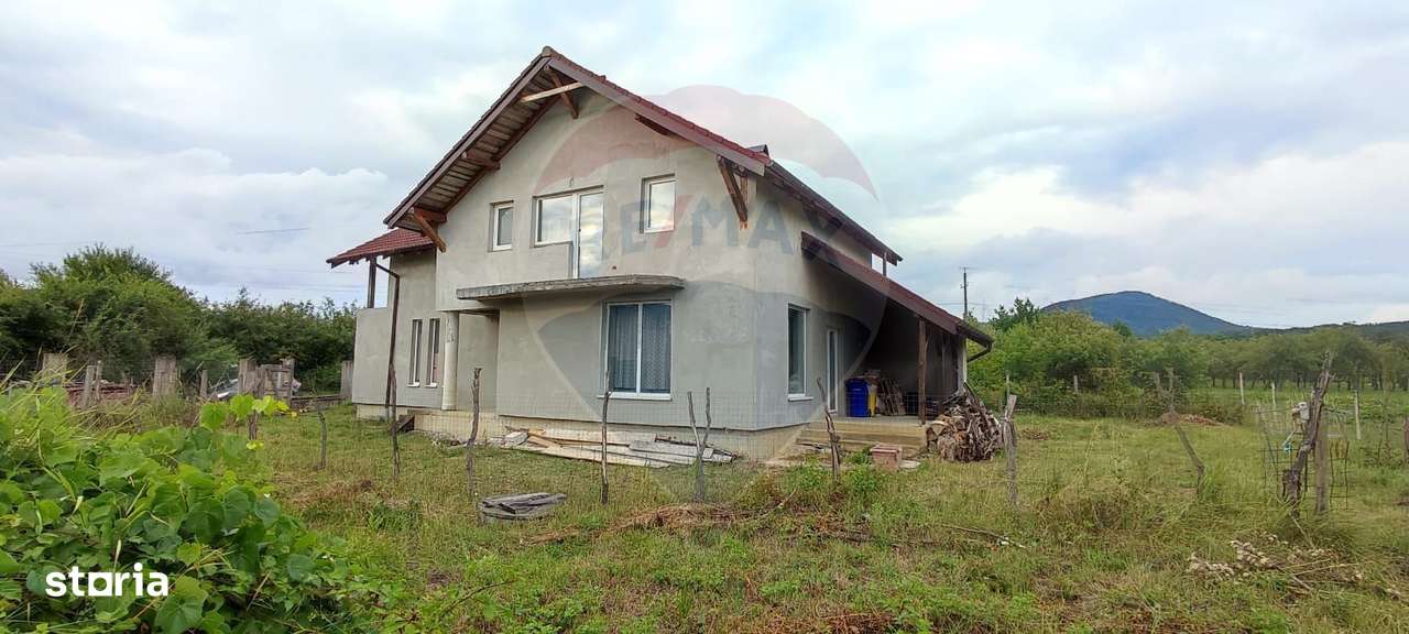 DE VANZARE casa la 10 min de oras - Imagine principală: 1/8