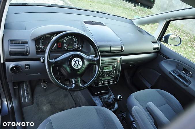Volkswagen Sharan 1.9 TDI Automatik Comfortline - 18