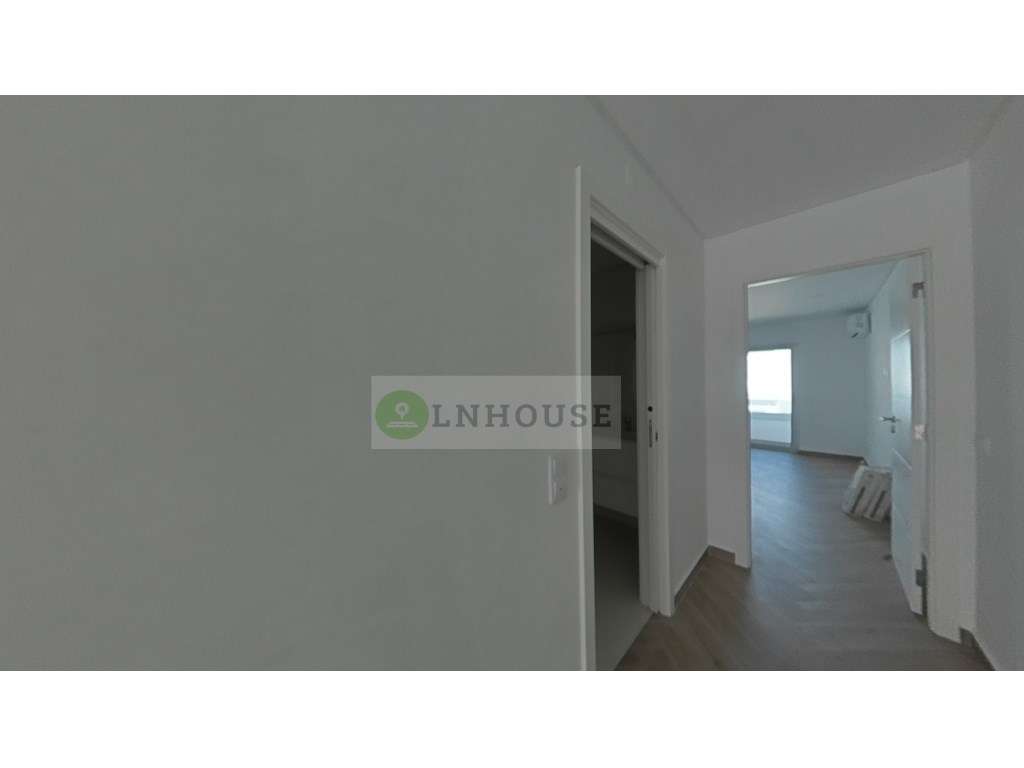 Apartamento de tipologia T1 novo a 250 m da praia de Monte Gordo.-29