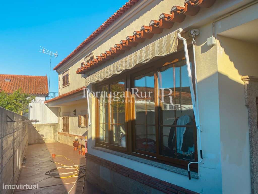 Moradia T6 nas termas de Monfortinho-6