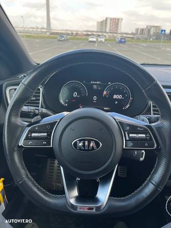 Kia Ceed 1.4 T-GDI 7DCT GT Line - 11