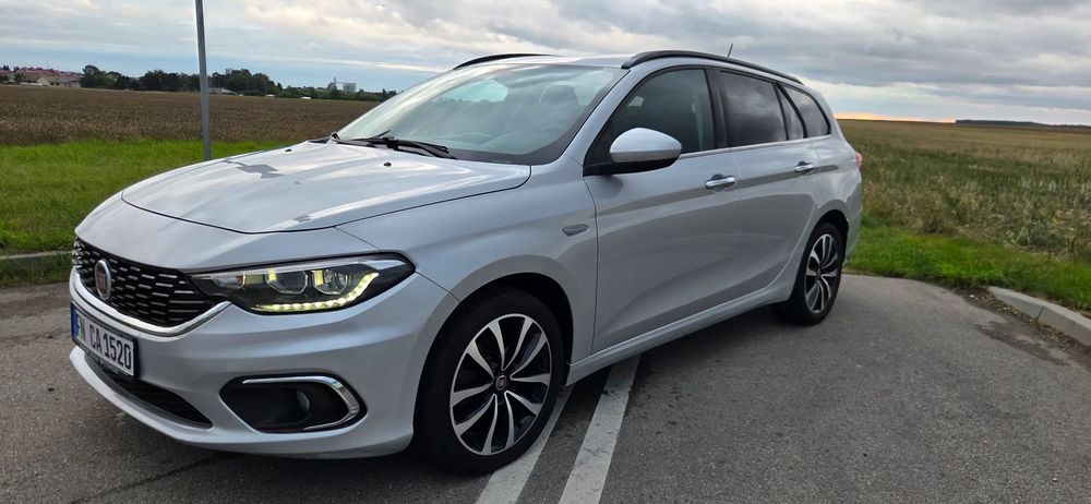 Fiat Tipo II (2016-) 1.4 T-Jet Lounge 2017