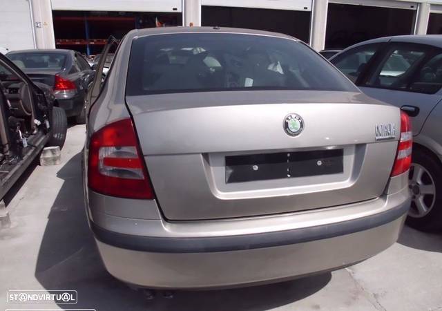 Peças Skoda Octavia Carro - 1