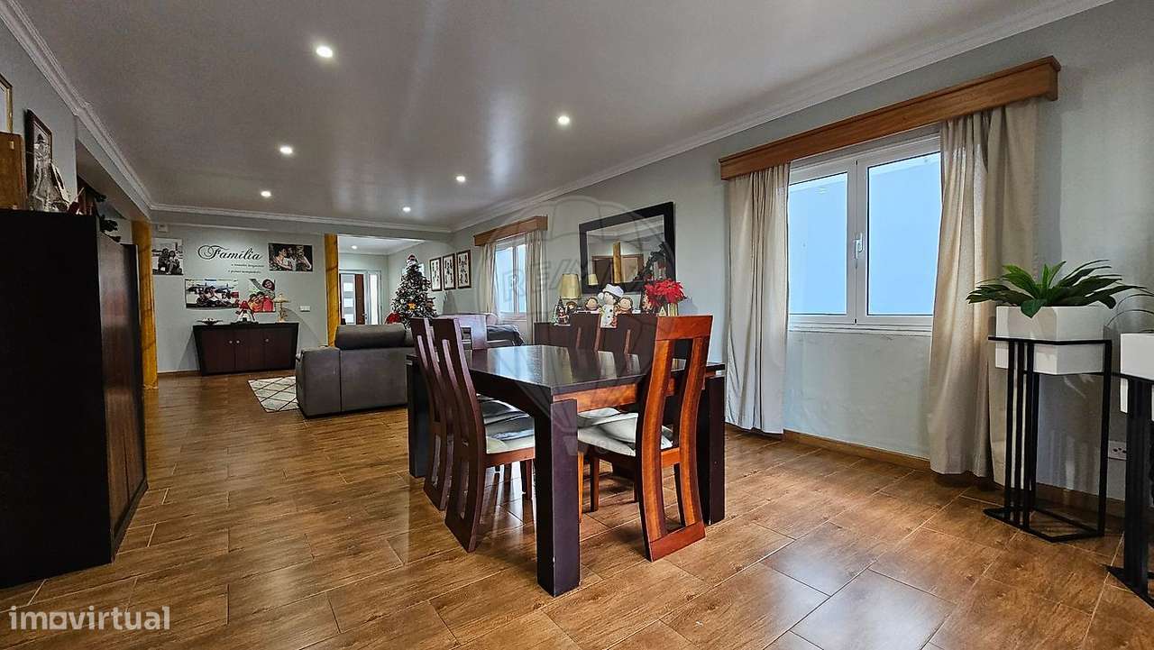 Moradia T4 para venda - Grande imagem: 4/23