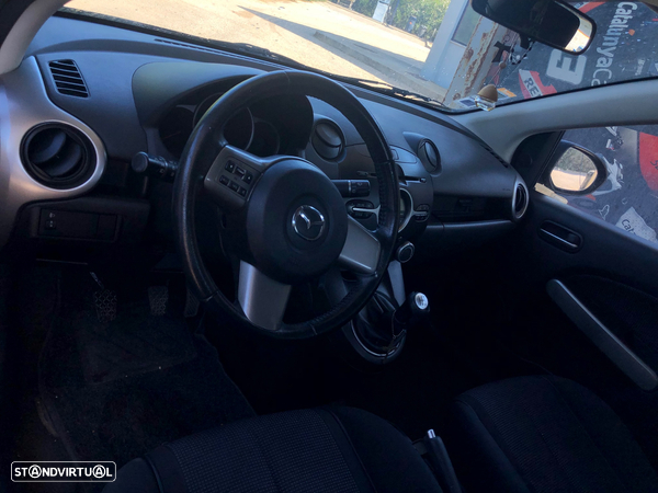 Mazda 2 1.3 MZR Exclusive - 16