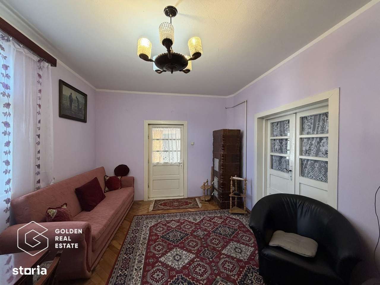 Casa cu doua corpuri de cladire in Gradiste-10