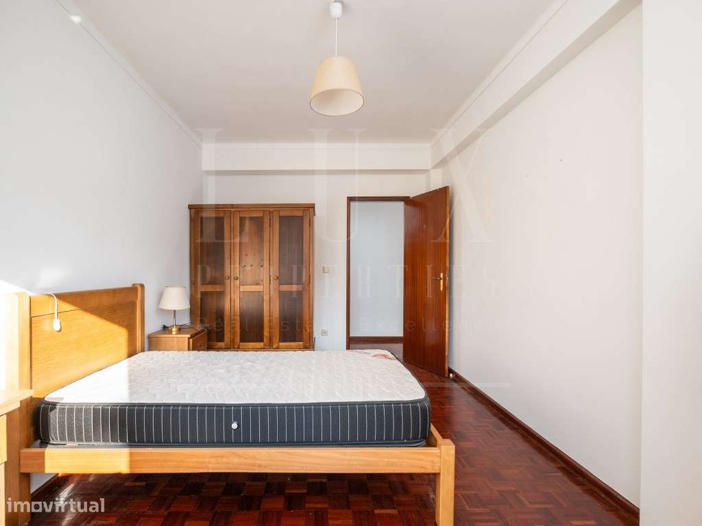 Apartamento T3 com Garagem | São Martinho do Bispo, Coimbra-13
