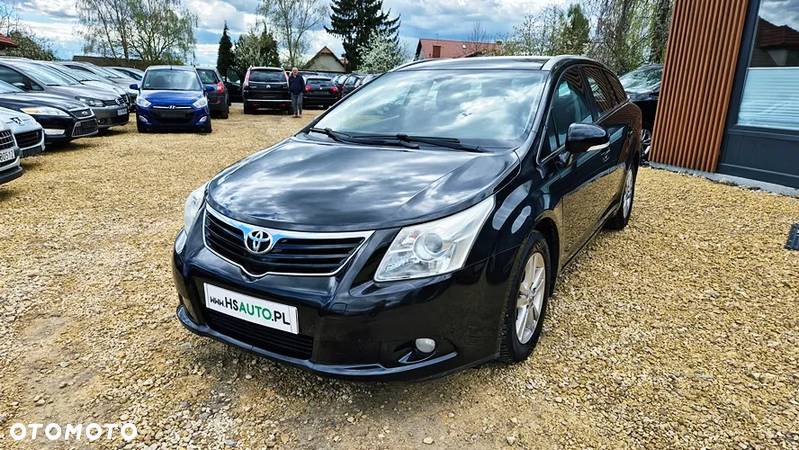 Toyota Avensis 1.8 Premium - 31