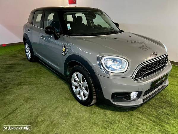 MINI Countryman Cooper SE ALL4 Auto - 6