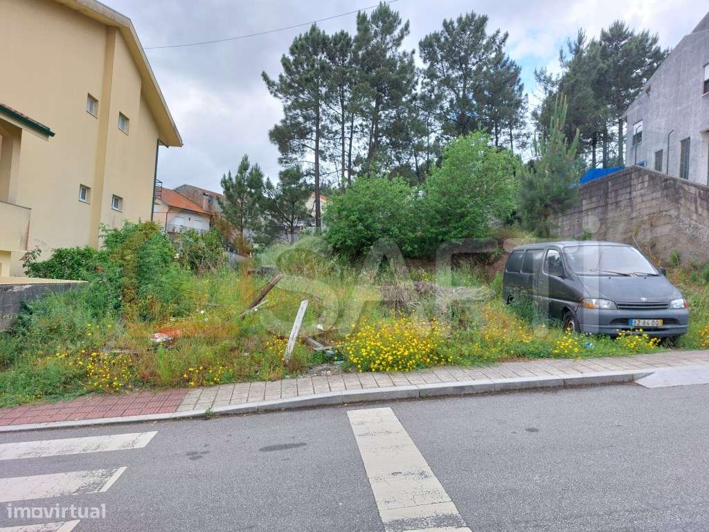 Terreno urbano para construção - Grande imagem: 3/5