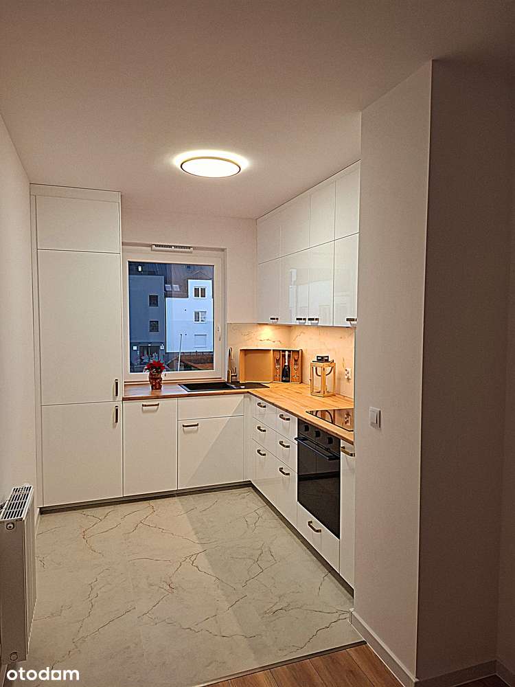 CAŁKIEM NOWE, PIĘKNE, WYKOŃCZONE, balkon+parkin, 0 prowizji, 15min cen-1