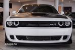 Dodge Challenger - 4