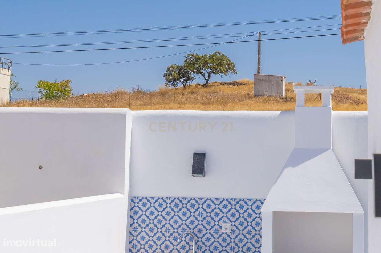 Moradia Térrea com Terraços em Mértola – Habitação ou Investimento-29