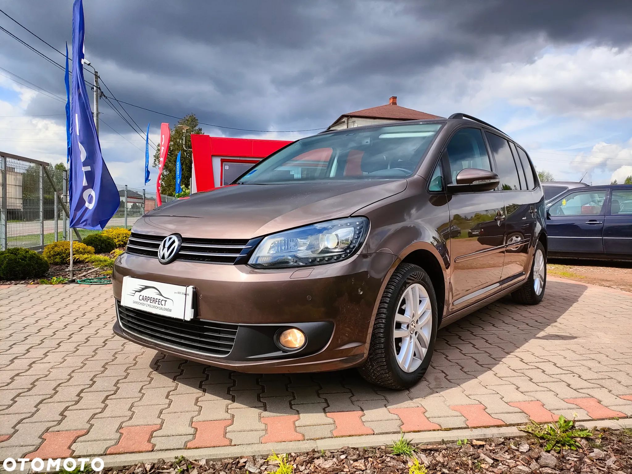 Volkswagen Touran 1.4 TSI Highline - 1