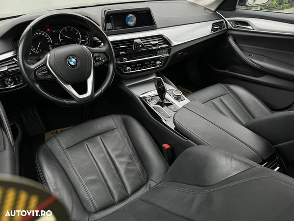 BMW Seria 5 520d Touring Aut. Luxury Line - 9